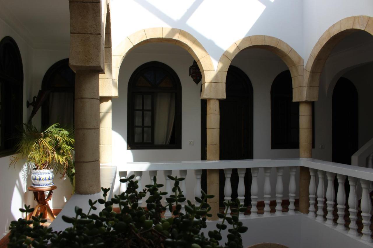 Riad Salmiya Dune As-Sawíra Exteriér fotografie