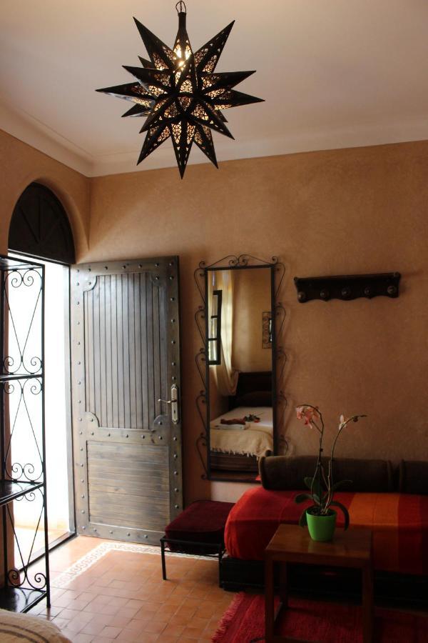 Riad Salmiya Dune As-Sawíra Exteriér fotografie